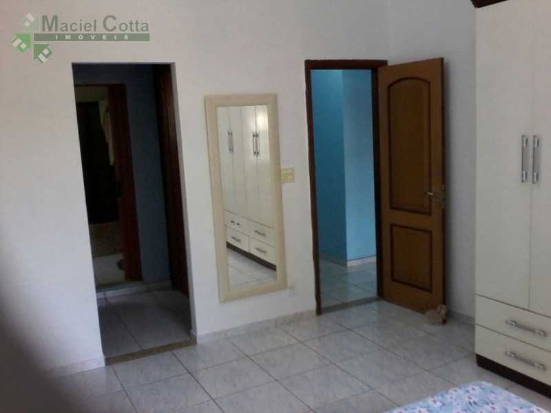 Casa à venda com 3 quartos, 500m² - Foto 12