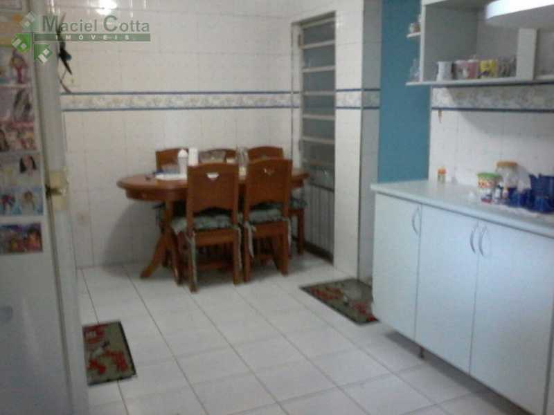 Casa à venda com 3 quartos, 500m² - Foto 21