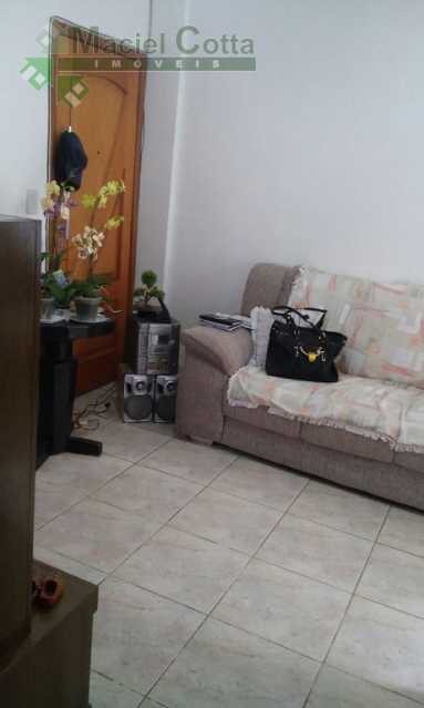 Apartamento à venda com 3 quartos, 70m² - Foto 1