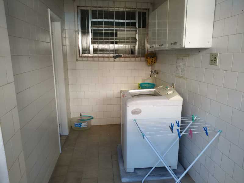 Casa à venda com 3 quartos, 80m² - Foto 23