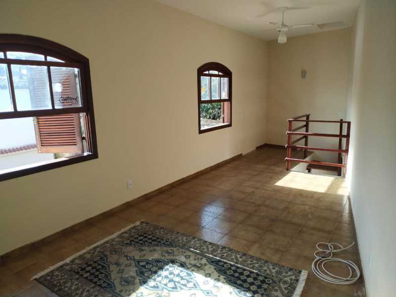 Casa à venda com 3 quartos, 80m² - Foto 25