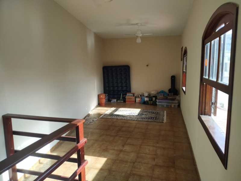 Casa à venda com 3 quartos, 80m² - Foto 27