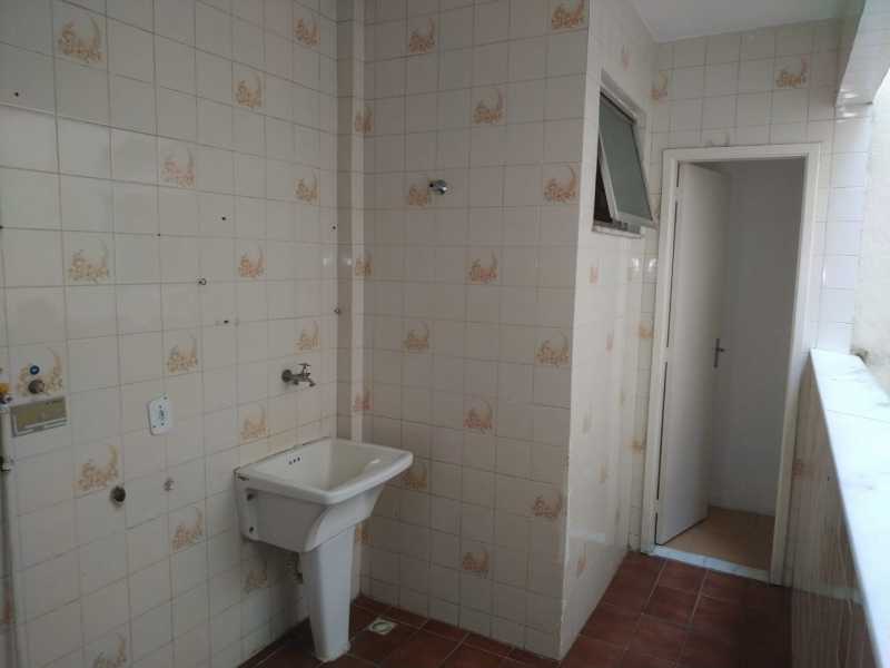 Apartamento à venda com 2 quartos, 66m² - Foto 17