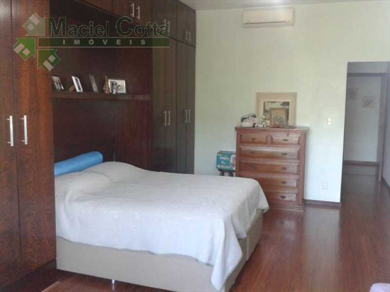 Apartamento à venda com 3 quartos, 186m² - Foto 8