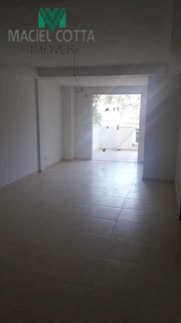 Apartamento à venda com 3 quartos, 98m² - Foto 3