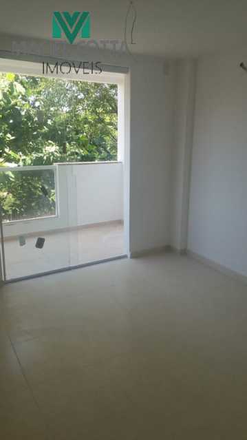 Apartamento à venda com 3 quartos, 98m² - Foto 4