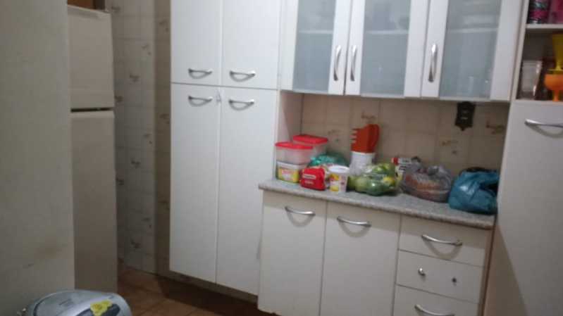 Apartamento à venda com 2 quartos, 70m² - Foto 8