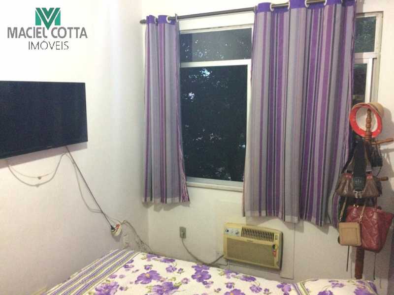 Apartamento à venda com 2 quartos, 70m² - Foto 7