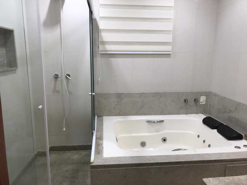 Apartamento à venda com 3 quartos, 140m² - Foto 10