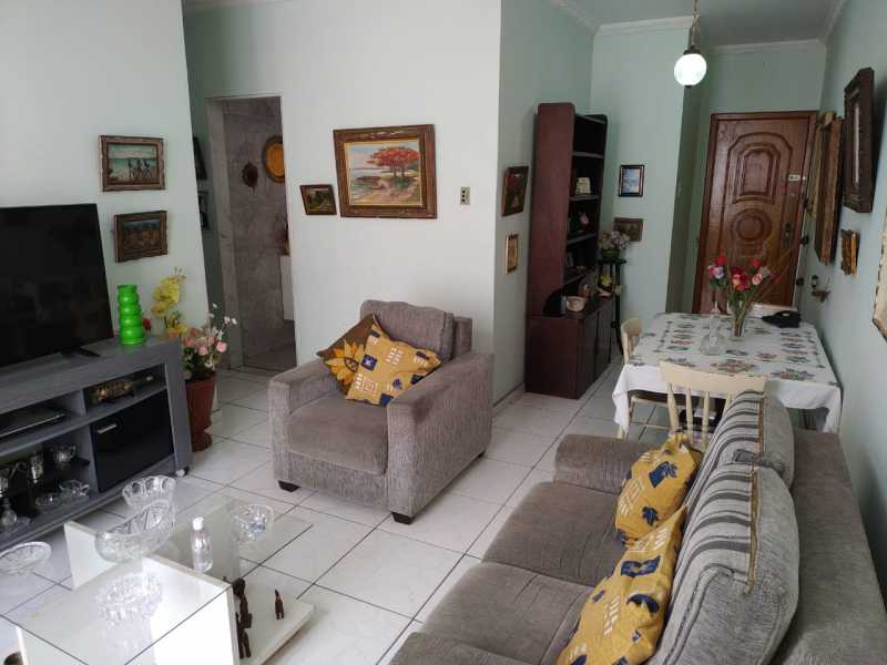 Apartamento à venda com 2 quartos, 73m² - Foto 2