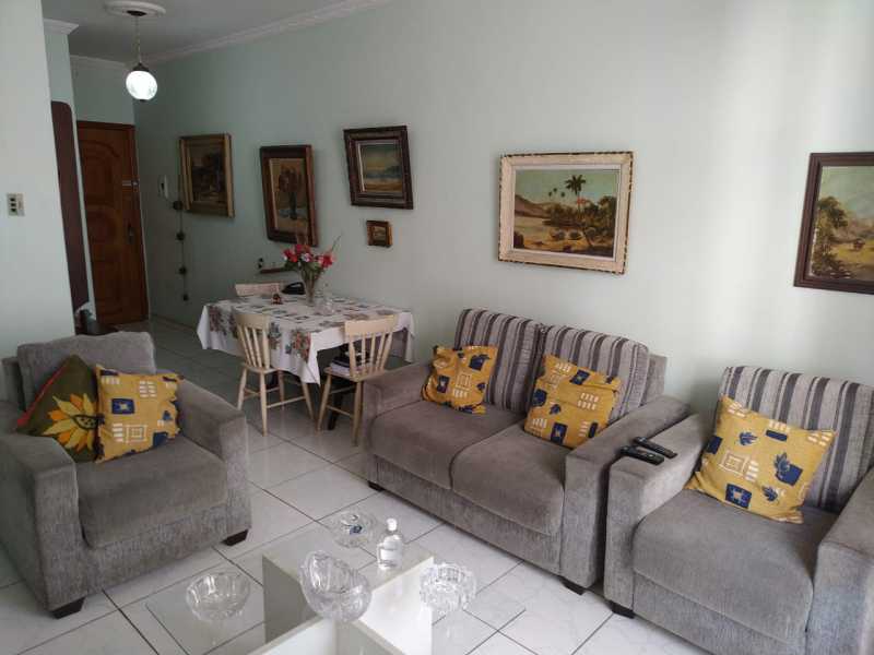 Apartamento à venda com 2 quartos, 73m² - Foto 3