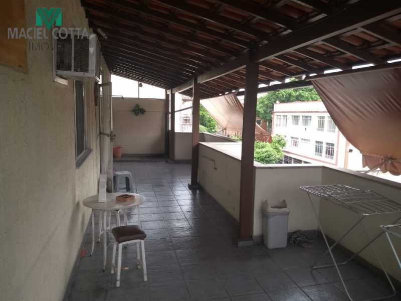 Cobertura à venda com 3 quartos, 120m² - Foto 1