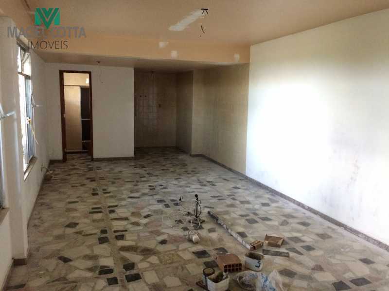 Casa à venda com 5 quartos, 360m² - Foto 13