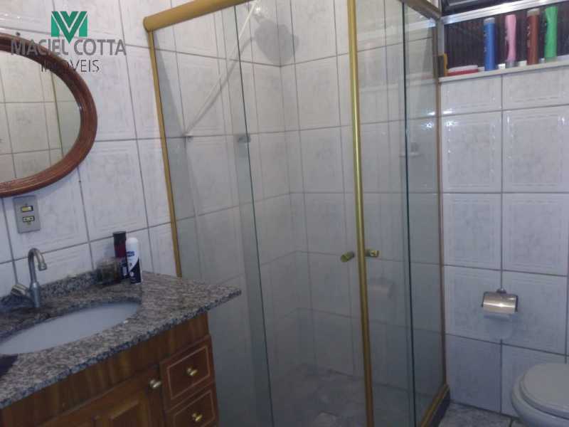 Casa à venda com 3 quartos, 200m² - Foto 3