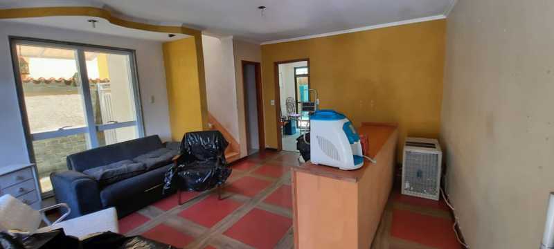 Casa de Condomínio à venda com 3 quartos, 140m² - Foto 9