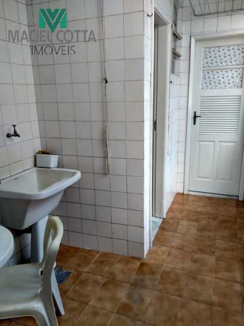 Apartamento à venda com 2 quartos, 90m² - Foto 18