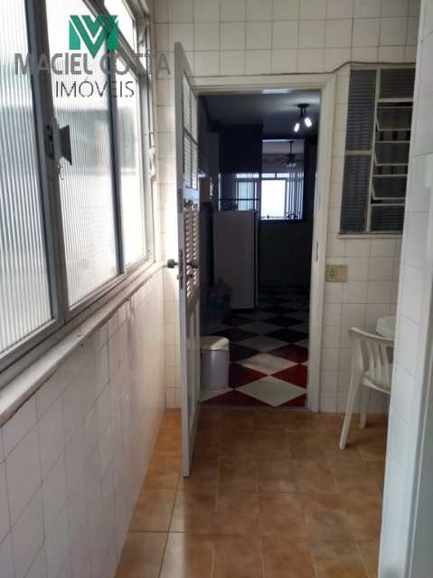 Apartamento à venda com 2 quartos, 90m² - Foto 20