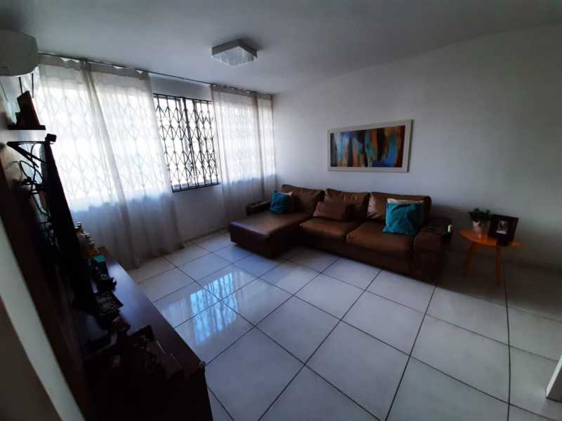 Apartamento à venda com 3 quartos, 50m² - Foto 3