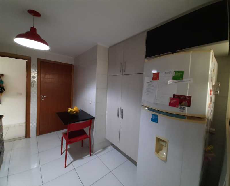 Apartamento à venda com 3 quartos, 50m² - Foto 16