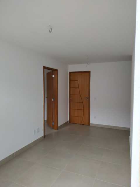 Apartamento à venda com 2 quartos, 56m² - Foto 3