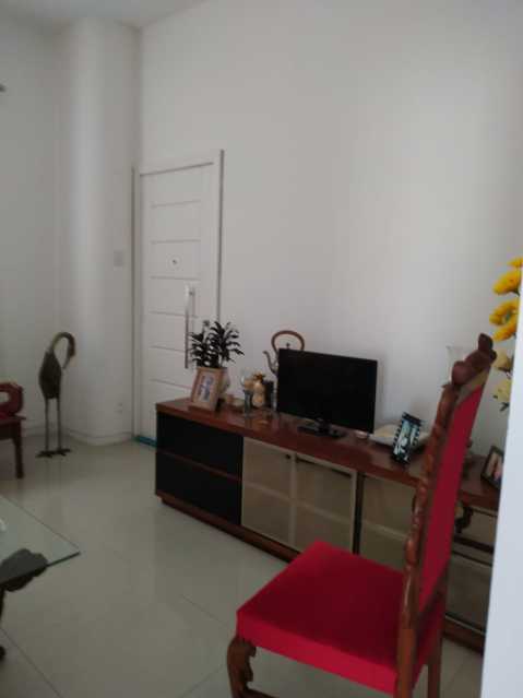 Apartamento à venda com 2 quartos, 85m² - Foto 3