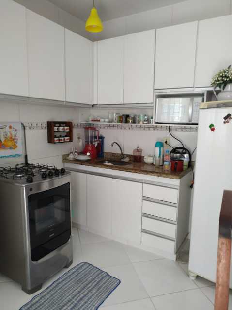 Apartamento à venda com 2 quartos, 85m² - Foto 10