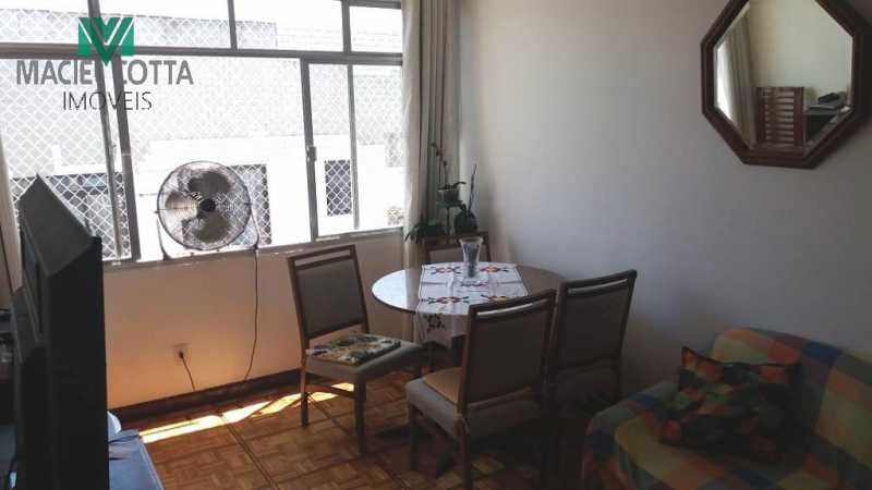 Apartamento à venda com 2 quartos, 50m² - Foto 2