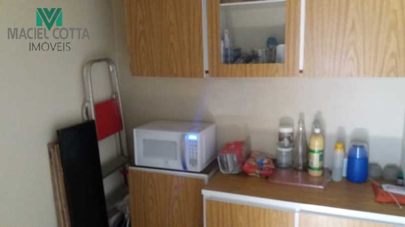 Apartamento à venda com 2 quartos, 50m² - Foto 12