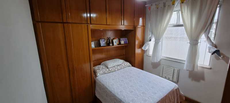 Apartamento à venda com 2 quartos, 75m² - Foto 5