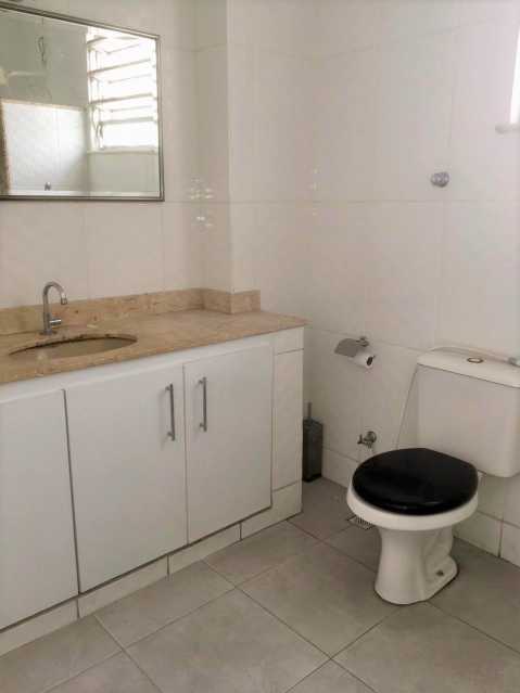 Apartamento para alugar com 2 quartos, 91m² - Foto 8