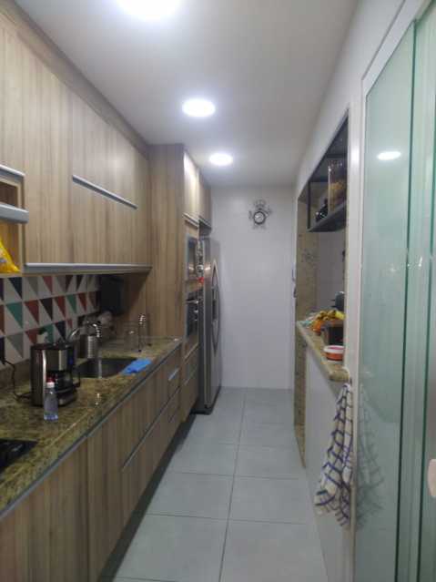 Apartamento à venda com 2 quartos, 90m² - Foto 13