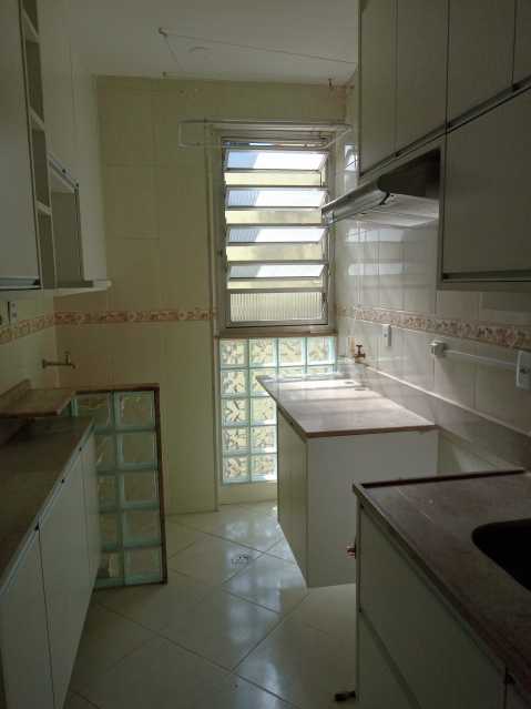 Apartamento à venda com 2 quartos, 55m² - Foto 18