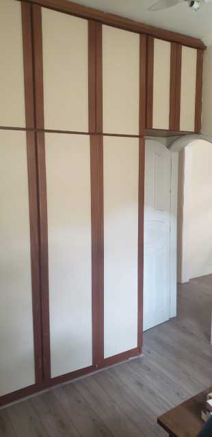 Casa à venda com 3 quartos, 120m² - Foto 12