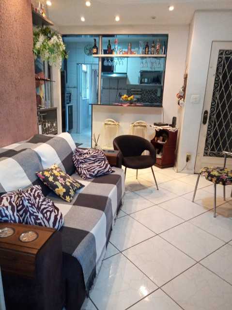 Apartamento à venda com 2 quartos, 70m² - Foto 6