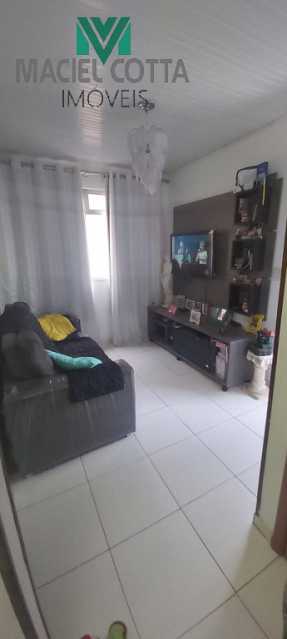 Apartamento à venda com 2 quartos, 60m² - Foto 3