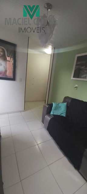 Apartamento à venda com 2 quartos, 60m² - Foto 4