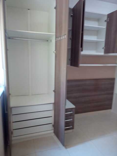 Apartamento à venda com 2 quartos, 70m² - Foto 10