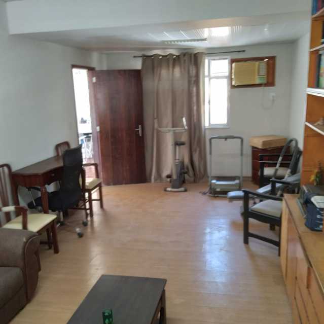 Casa à venda com 4 quartos, 300m² - Foto 6