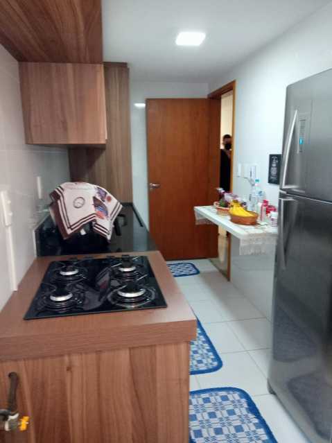 Apartamento à venda com 2 quartos, 75m² - Foto 22