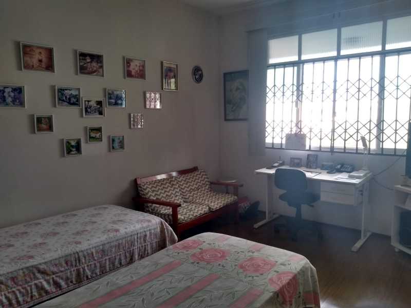 Casa à venda com 3 quartos, 200m² - Foto 11