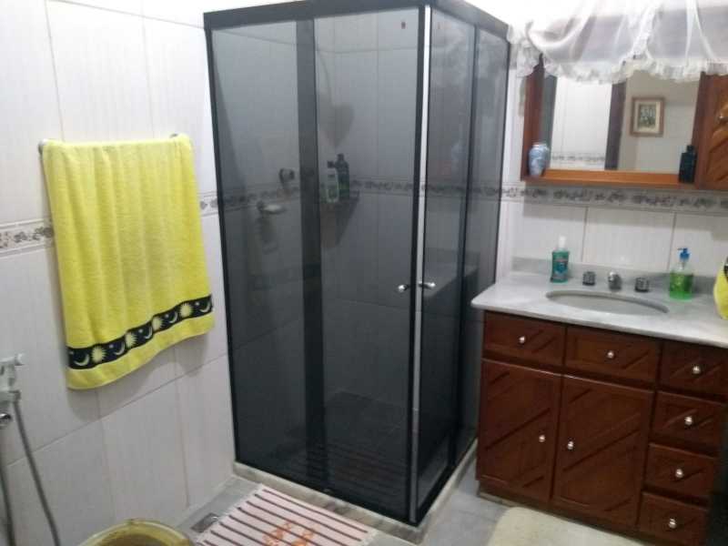 Casa à venda com 3 quartos, 200m² - Foto 14