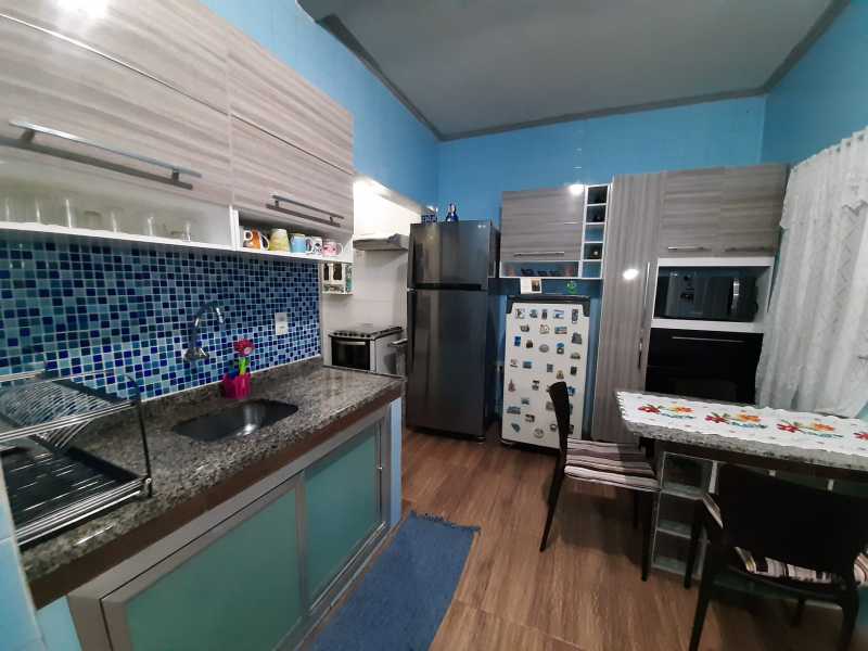 Casa de Condomínio à venda com 3 quartos, 184m² - Foto 9