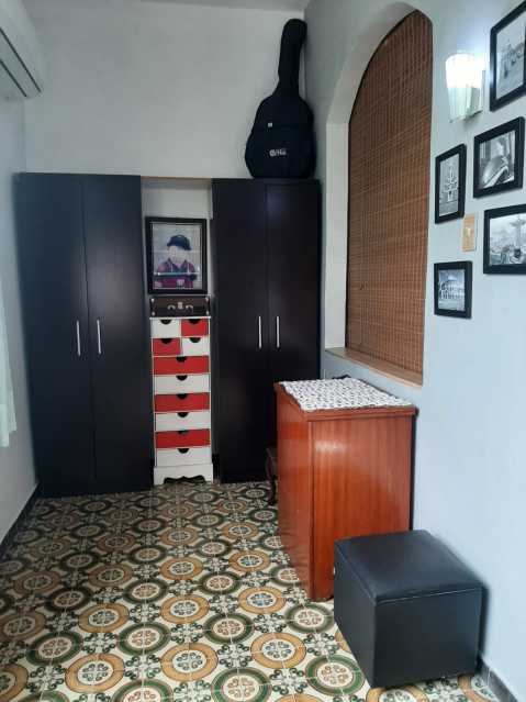 Casa de Condomínio à venda com 3 quartos, 184m² - Foto 17