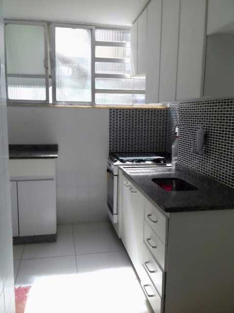 Apartamento para alugar com 2 quartos, 60m² - Foto 7