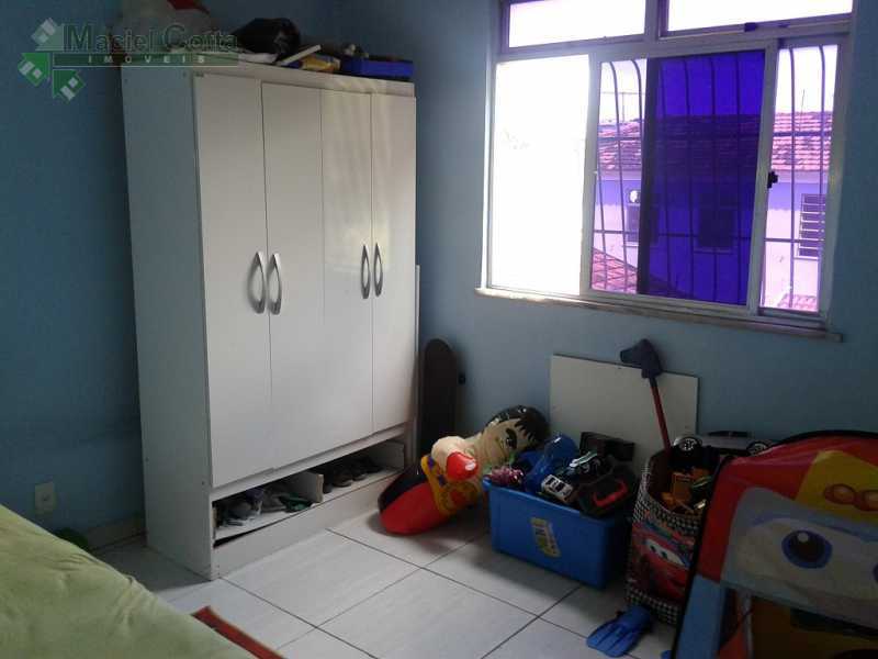 Apartamento à venda com 2 quartos, 70m² - Foto 4