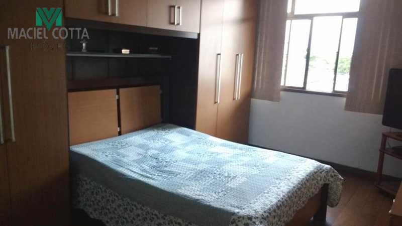 Apartamento à venda com 3 quartos, 176m² - Foto 6