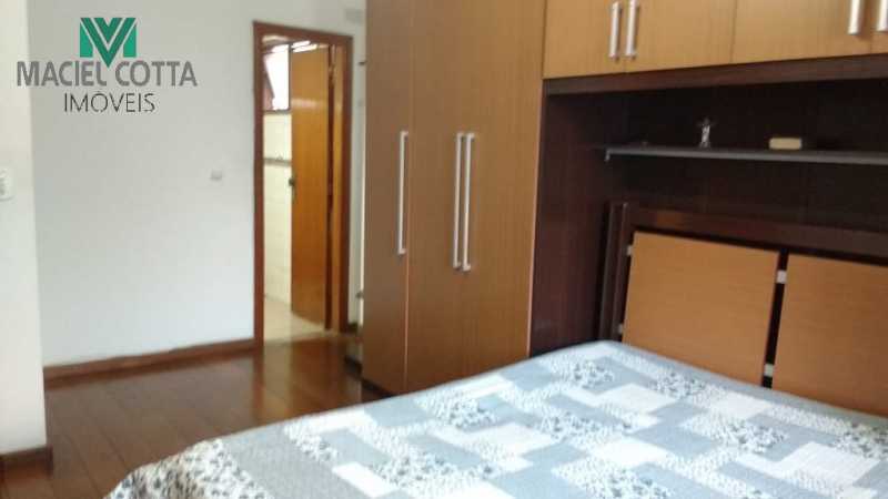 Apartamento à venda com 3 quartos, 176m² - Foto 7