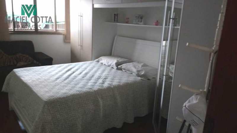 Apartamento à venda com 3 quartos, 176m² - Foto 8