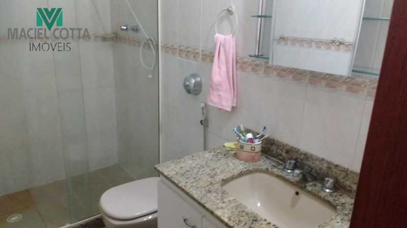 Apartamento à venda com 3 quartos, 176m² - Foto 13