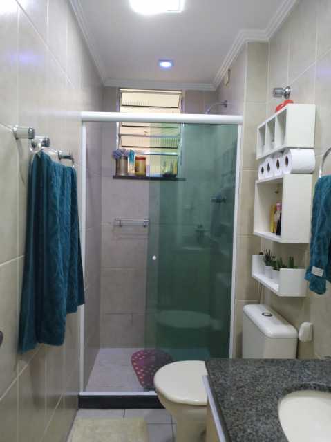 Apartamento à venda com 2 quartos, 72m² - Foto 8